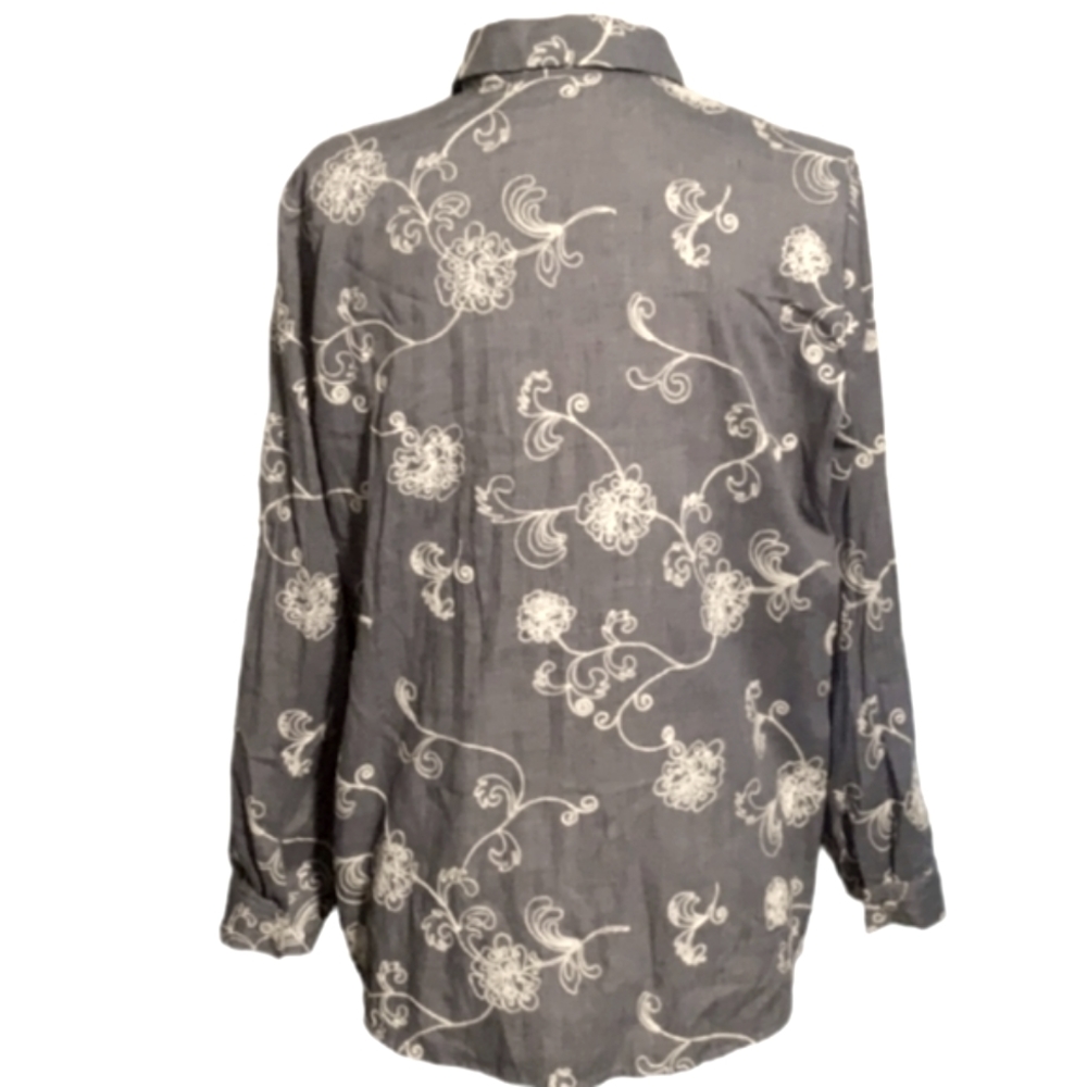 EUC CHICO'S Womens Long-Sleeve Embroidered Button-Up Tunic-Length Shirt - Picture 2 of 5